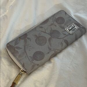 Herschel Supply Company Gray Floral Wallet